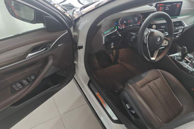 Used BMW 5 Series 2021 530Li xDrive Luxury Package