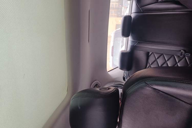 Used Volkswagen Lamando 2017 230TSI DSG Fashion Edition
