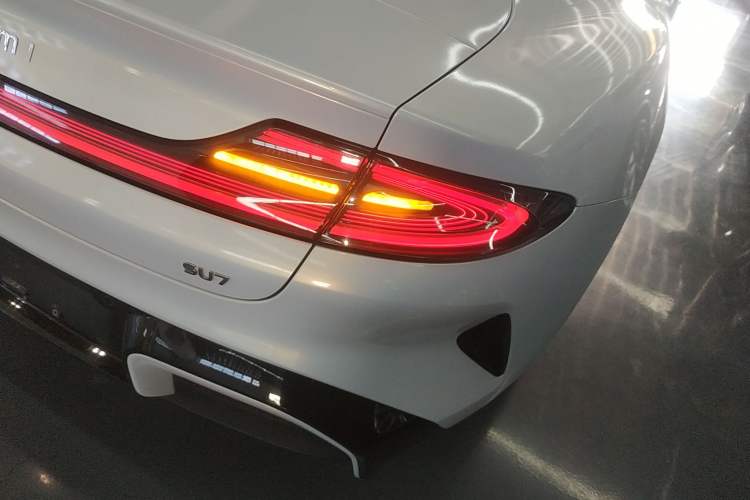 Used  SU7 2024 Rear-Drive Long-Range Intelligent Driving Version