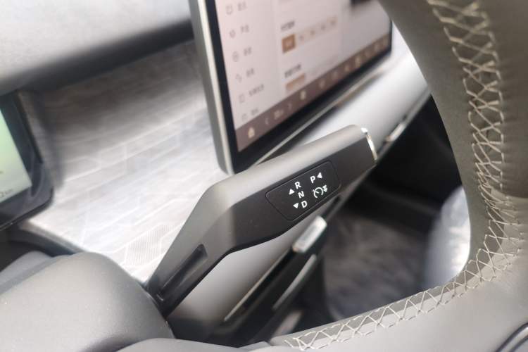 Used Dongfeng NAMMI 06 2025 401 Pro