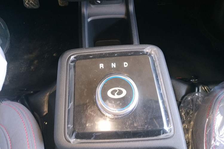 Used Ruichi ED71 2022 ED71 Side-Board Truck Pioneer Model I
