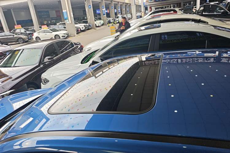 Used BMW 3 Series 2018 320Li Leading Model M Sport Package
