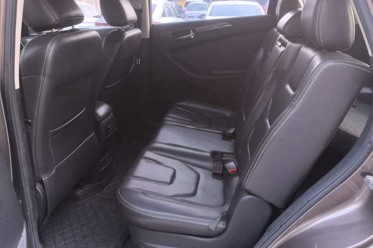 Used Dongfeng Fengon 580 2016 1.5T Manual Luxury Version