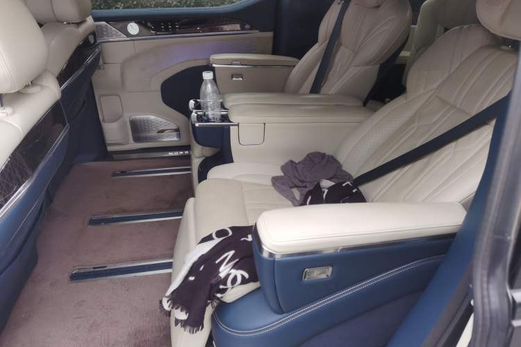 Used Zeekr 009 2022 WE Edition
