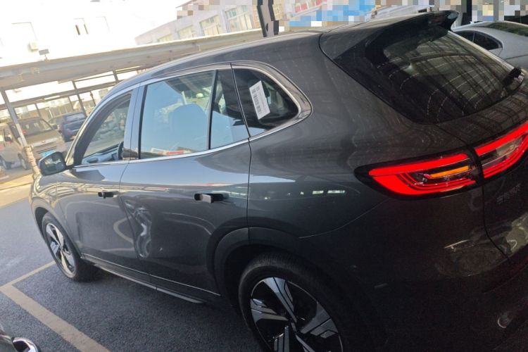 Used  E5 2024 530km Starship Edition
