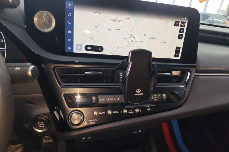 Used Lexus ES 2022 200 Excellence Edition