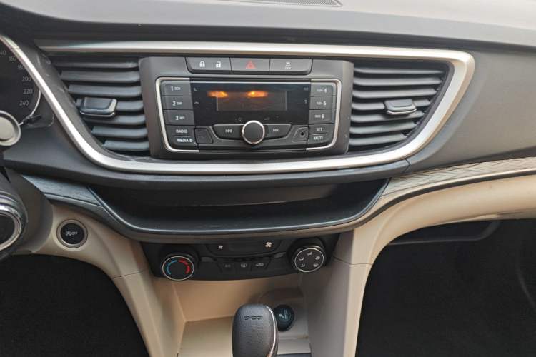 Used Buick GT 2019 15T Dual-Clutch Advanced Version China VI Standard
