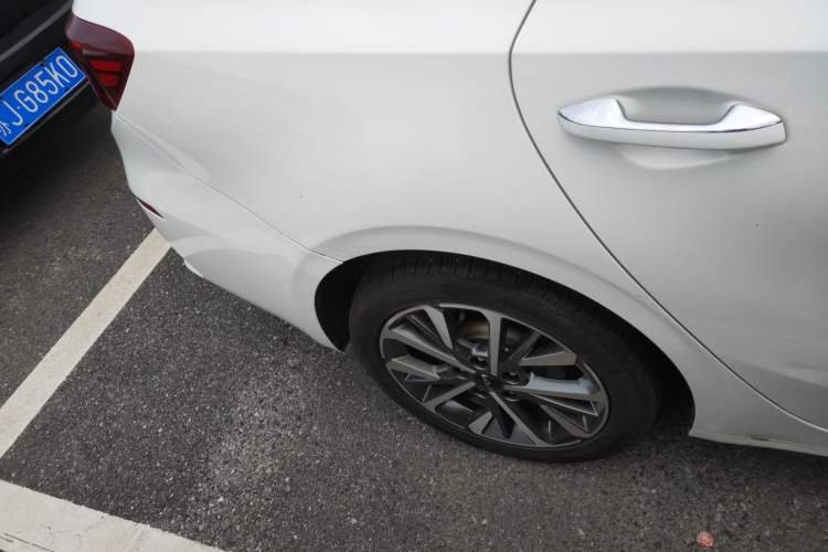 Used Kia K3 2021 Revised 1.5L CVT Fashion Edition
