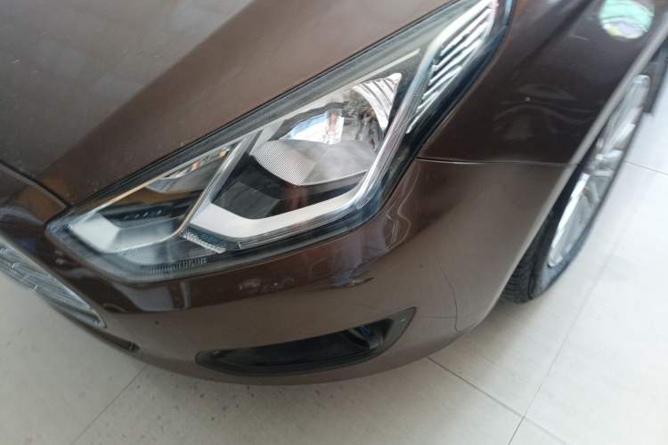 Used Ford Escort 2015 1.5L Automatic Comfort Model
