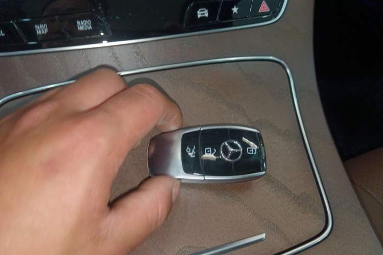 Used Mercedes-Benz E-Class 2021 Facelift E 300 L Stylish Edition
