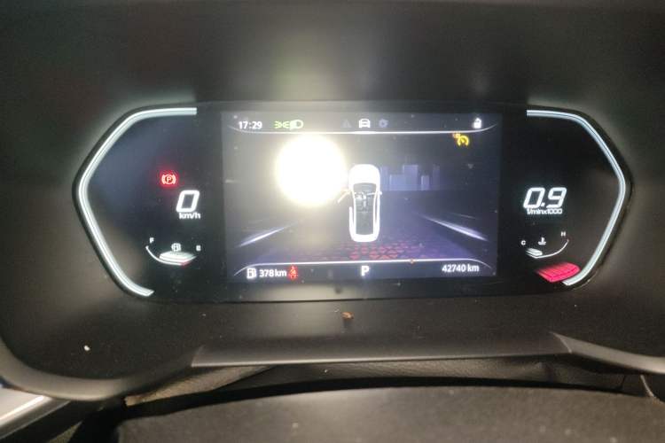 Used MG 5 2022 180 DVVT CVT Youth Luxury Edition
