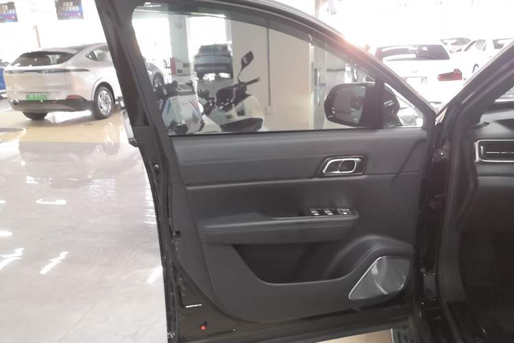 Used Li Auto ONE 2020 Extended-Range 6-Seater Version
