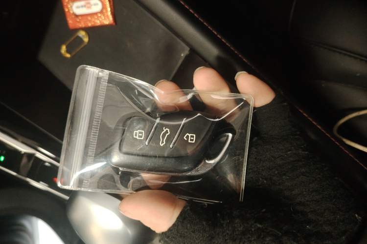 Used Roewe i5 2023 1.5L CVT Luxury Edition