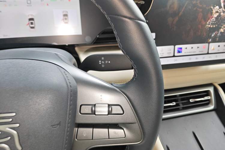 Used BYD Qin L 2025 EV 545KM Beyond Version
