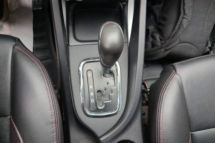 Used Changan CS35 2015 1.6L Automatic Luxury Model China IV Standard
