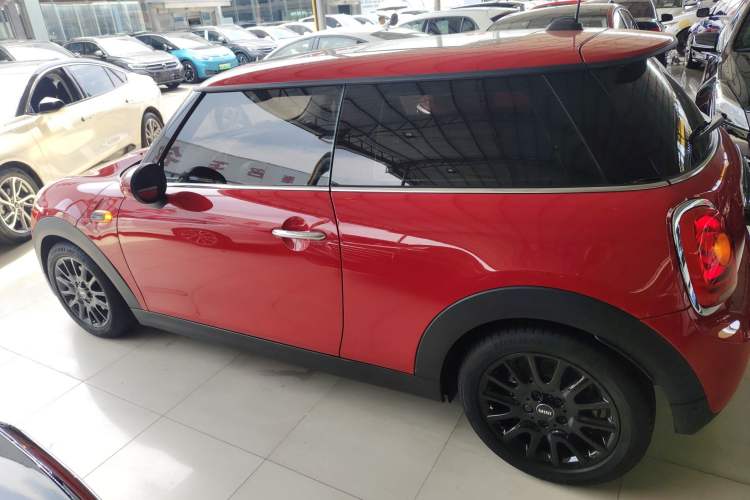 Used  MINI 2019 1.5T ONE PLUS
