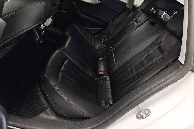 Used Audi A5 2017 Sportback 40 TFSI Fashion Model
