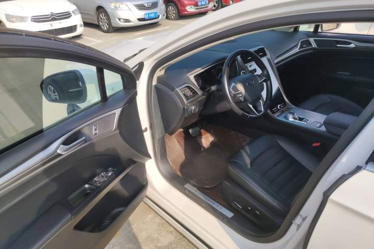 Used Ford Mondeo 2020 EcoBoost 200 Stylish Model
