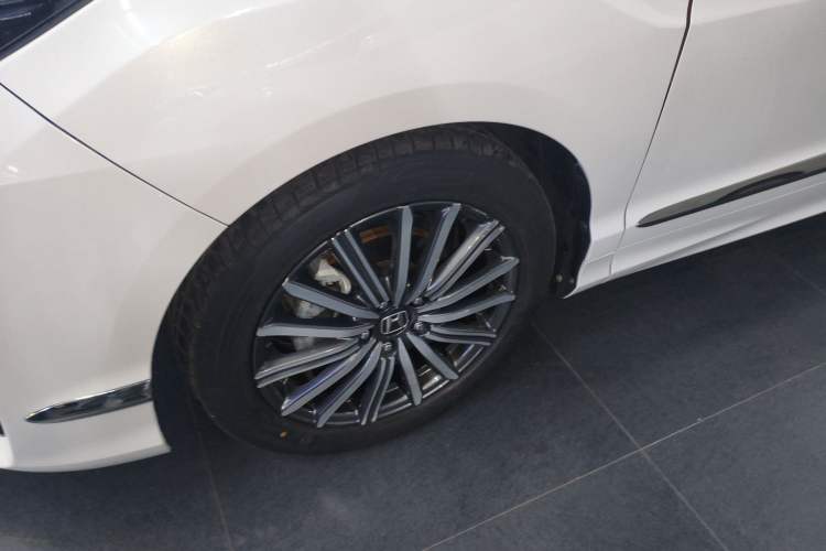 Used Honda Elysion 2022 2.0L eHEV Luxury Edition
