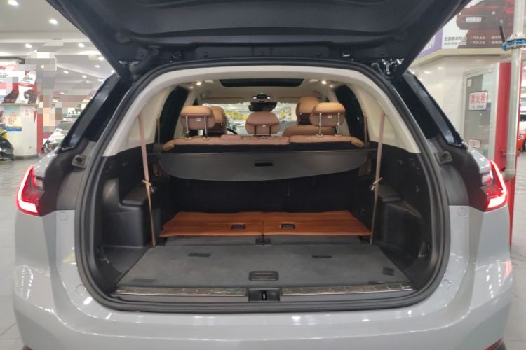 Used Nio ES8 2018 355 km Base Version 7-Seater Edition
