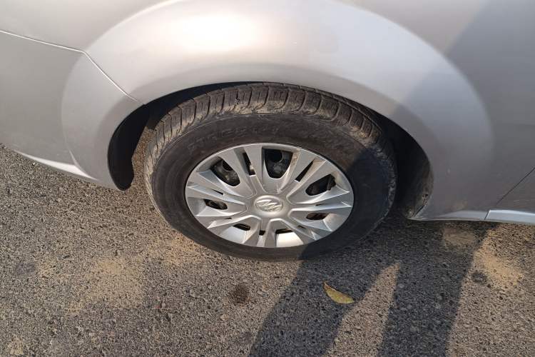 Used Buick Excelle 2015 1.5L Automatic Classic Model
