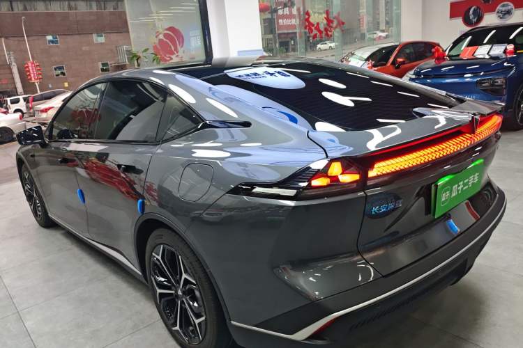 Used  SL03 2025 Range-Extended Elite Version