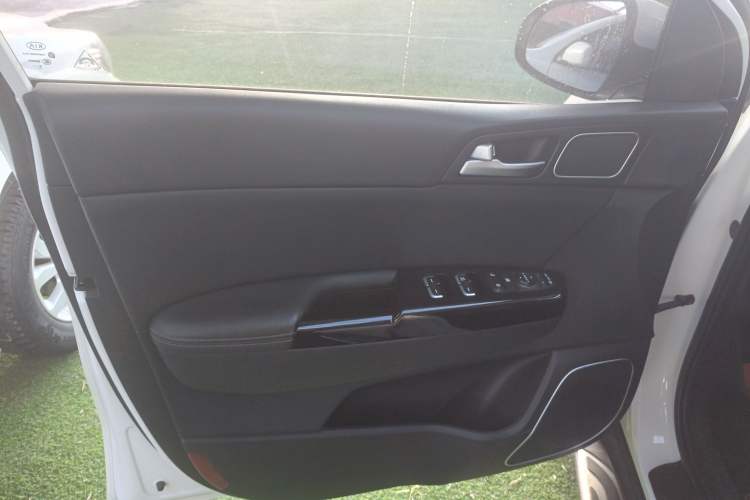 Used Kia KX5 2016 1.6T Automatic Two-Wheel Drive DLX
