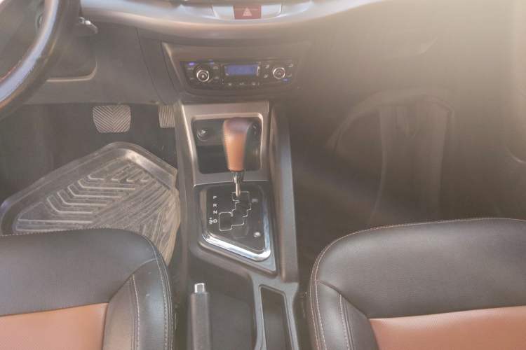 Used  Refine S3 2014 1.5L CVT Luxury Smart Model
