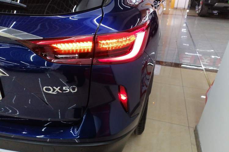 Used Infiniti QX50 2020 Revised Version 2.0T Two-Wheel Drive Fashion Edition