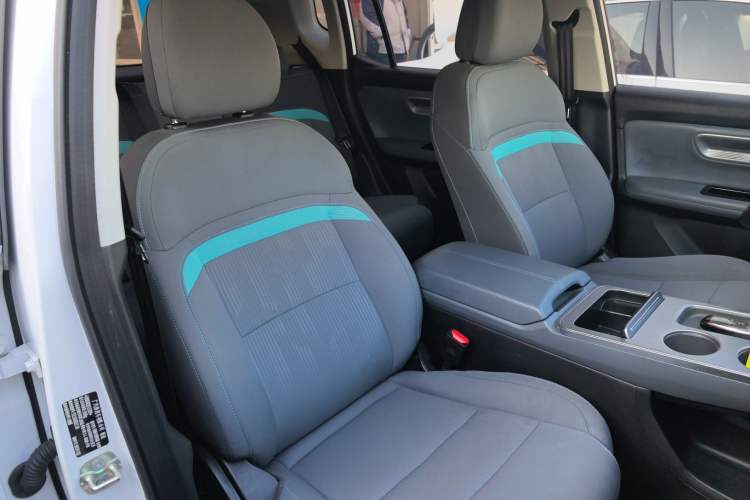 Used AION Y 2023 Younger