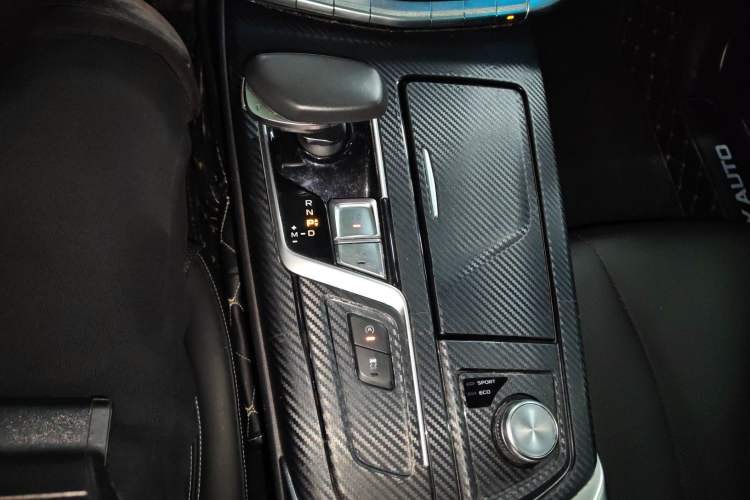 Used Geely Auto Emgrand GT 2018 1.5T MHEV Yaoxiang Edition
