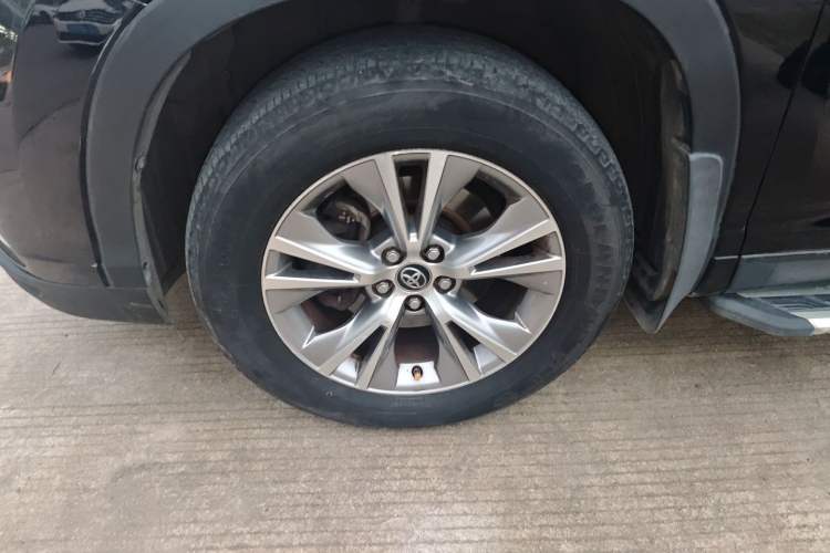 Used Toyota Highlander 2017 2.0T Two-Wheel Drive Elite Edition 5 Seats
