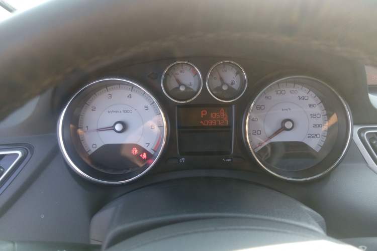 Used Peugeot 308 2014 Enjoy Edition Classic 1.6L Automatic Premium Model
