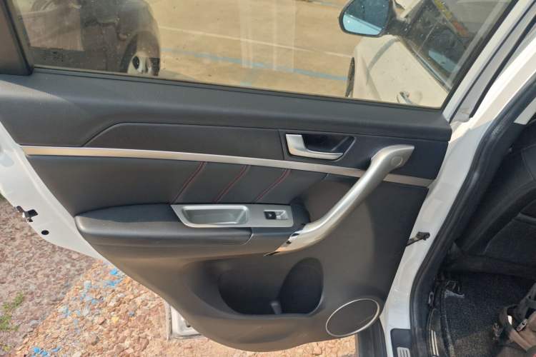 Used Haval M6 2018 1.5T DCT Two-Wheel Drive Elite Model
