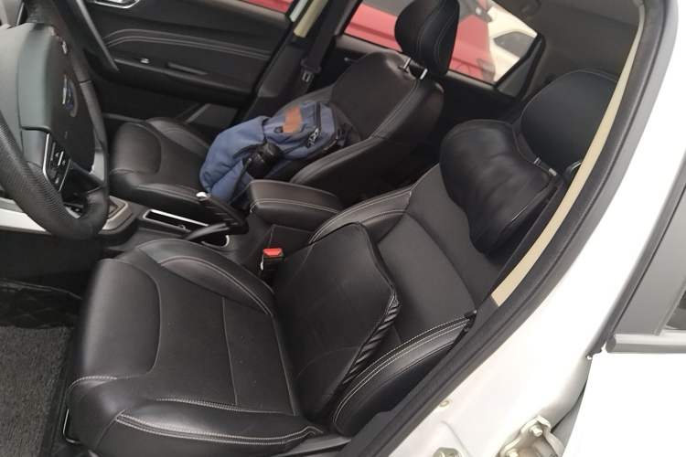 Used Geely Auto Vision X3 2017 1.5L Automatic Prestige Model
