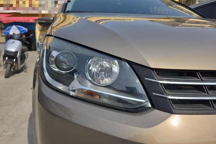 Used Volkswagen Touran 2015 1.4T Manual Fashion Edition 5-Seater
