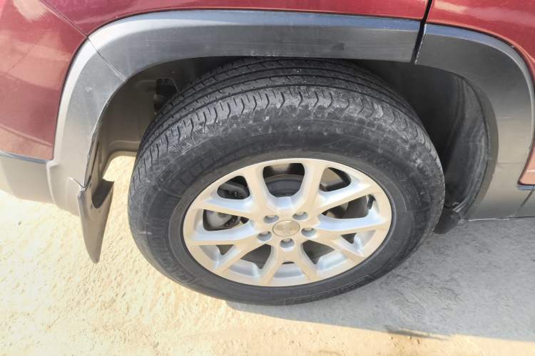 Used  Cherokee 2016 2.4L Professional Smart Version