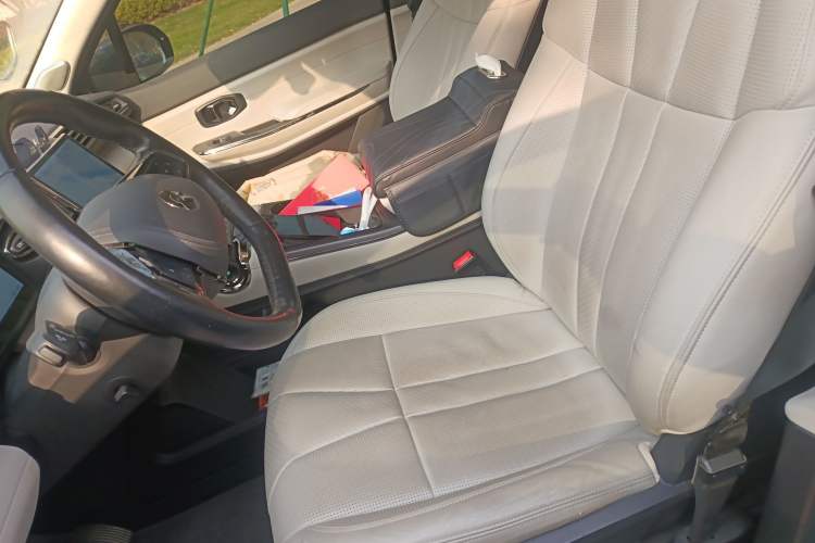 Used Nio ES8 2020 415 km Range 6-Seater Version
