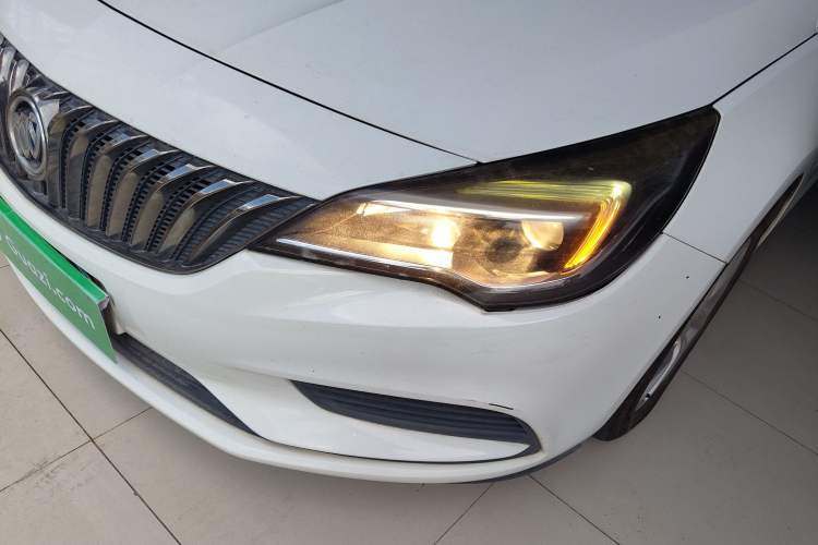 Used Buick Verano 2016 Hatchback 15S Automatic Ambition Model
