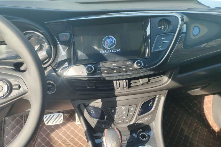 Used Buick Envision 2017 20T Two-Wheel Drive Leading Version