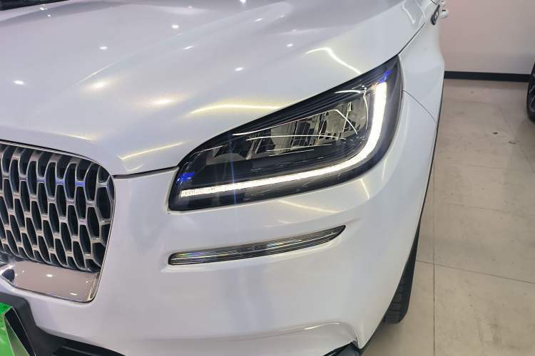 Used Lincoln Corsair 2022 2.0T Two-Wheel Drive Deluxe Edition