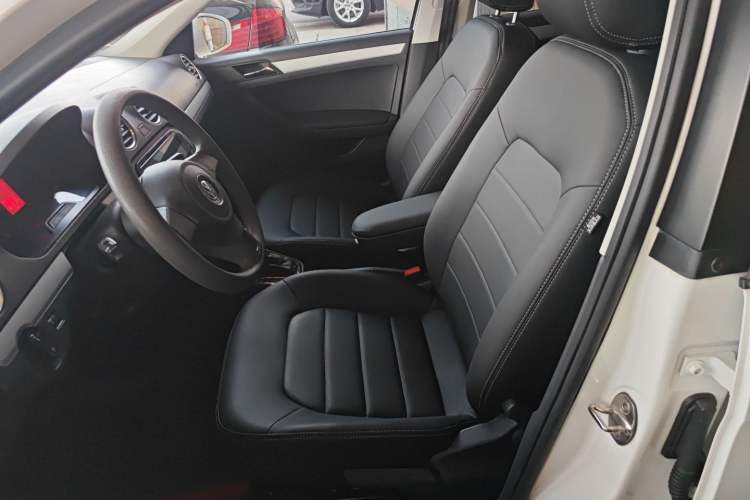 Used Volkswagen Jetta 2015 Value Edition 1.6L Automatic Comfort Version