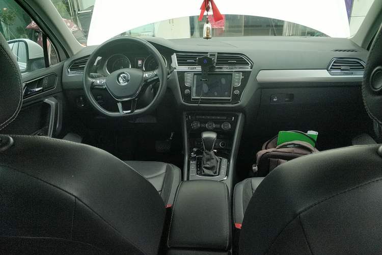 Used Volkswagen Tiguan L 2018 330TSI Automatic Two-Wheel Drive Comfort Edition
