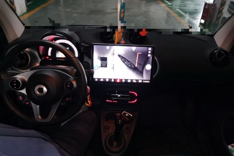 Used  fortwo 2019 0.9T 66kW Hardtop Wind Power Edition China VI
