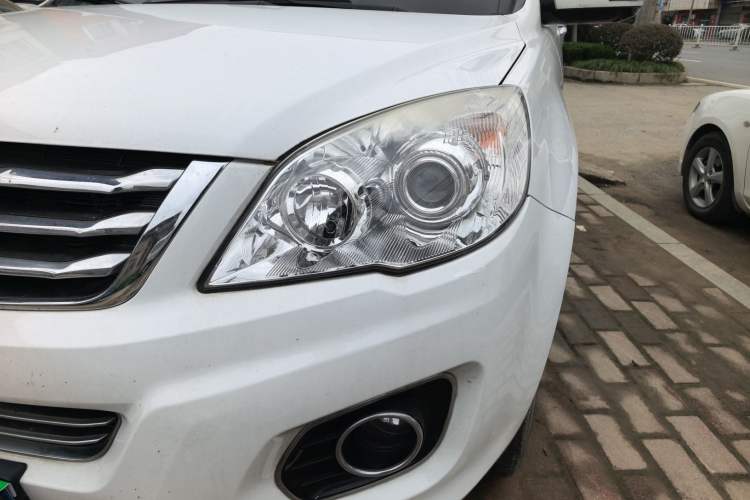 Used Haval H6 2016 Upgraded Model 1.5T Automatic Two-Wheel Drive Elite Version