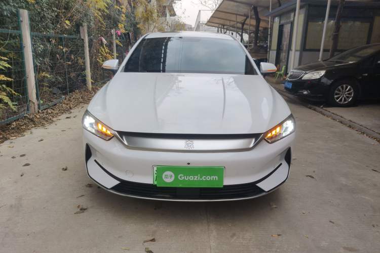 Used BYD Qin PLUS 2024 Honor Edition EV 510KM Beyond Model
