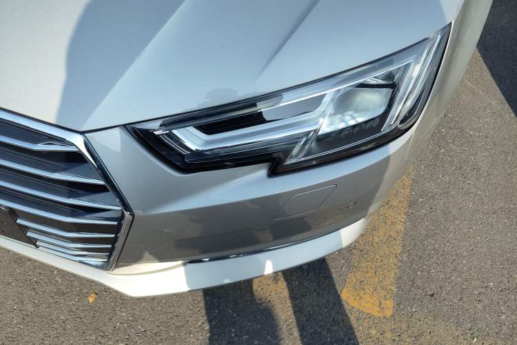 Used Audi A4L 2017 Plus 40 TFSI Ambition Model
