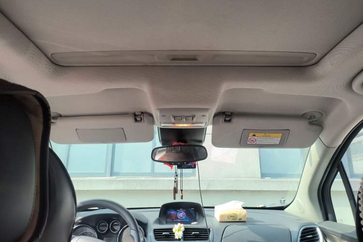 Used Buick Encore 2015 1.4T Automatic Two-Wheel Drive Urban Leading Model
