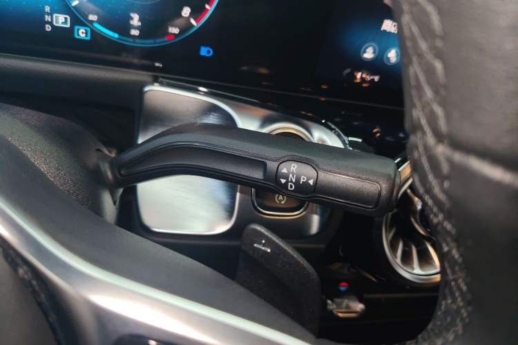 Used Mercedes-Benz GLB 2023 GLB 220 Fashion Model