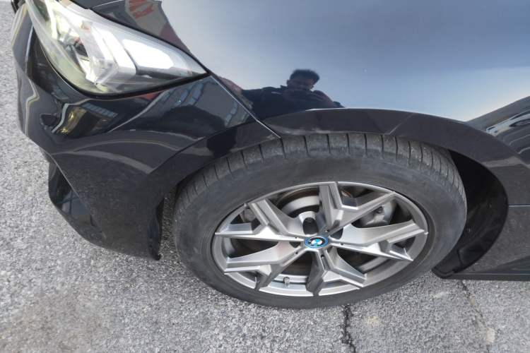Used BMW i3 2022 eDrive 35 L
